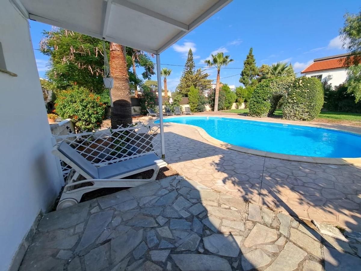 Mediterranean Poolside Garden Cottage Kiti Exterior foto